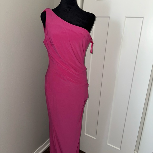 New MAC DUGGAL Elegant Pink One-Shoulder
Dress GOWN 26512 6 - Picture 7 of 8